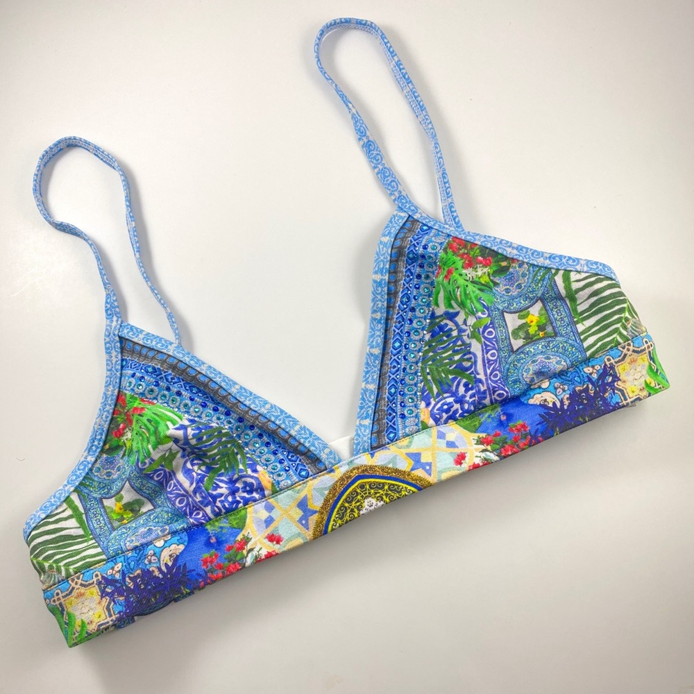 NWT CAMILLA Soft Triangle Bra w/ seam